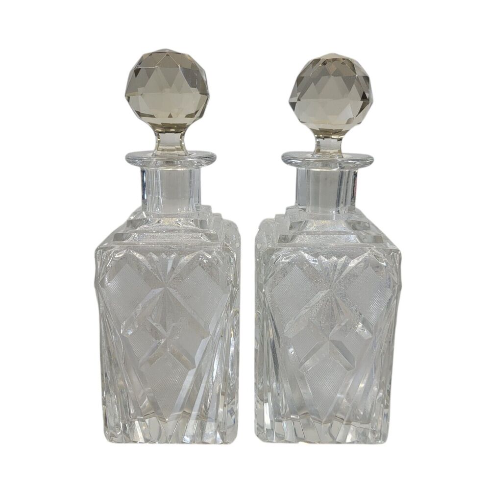 Vintage Leaded Crystal‎ Decanters With Golf Ball Stopper 6.5" x 2" Set Of 2